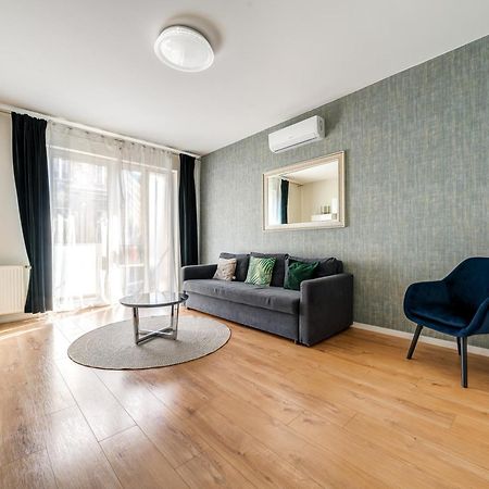 Akacfa 413 1 Bedroom Aircon Center Apartment Budapest Exterior photo