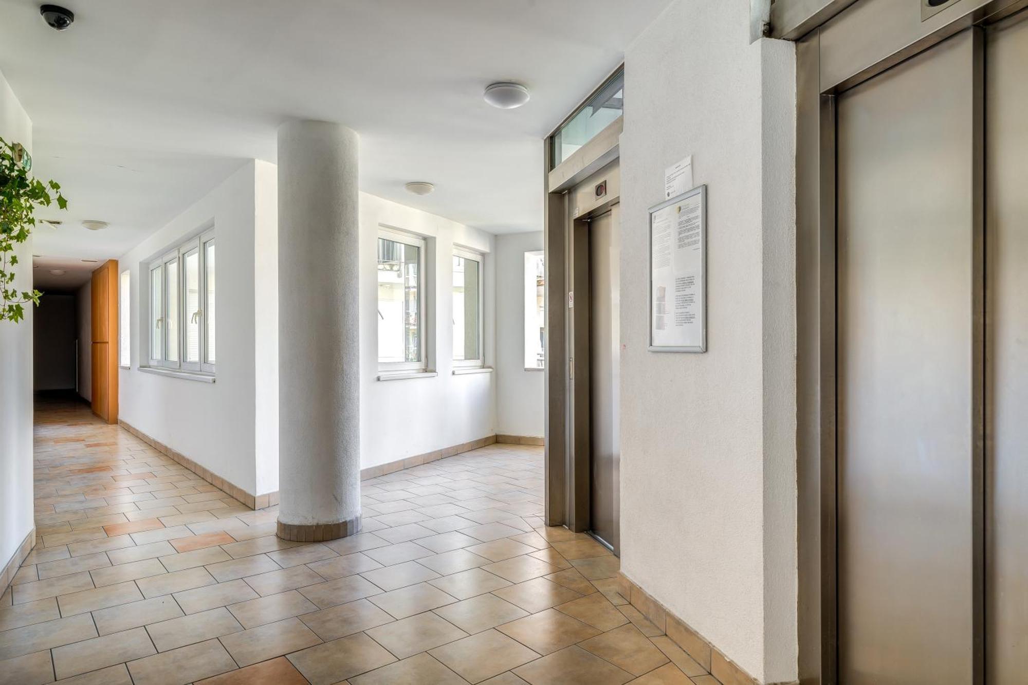 Akacfa 413 1 Bedroom Aircon Center Apartment Budapest Exterior photo